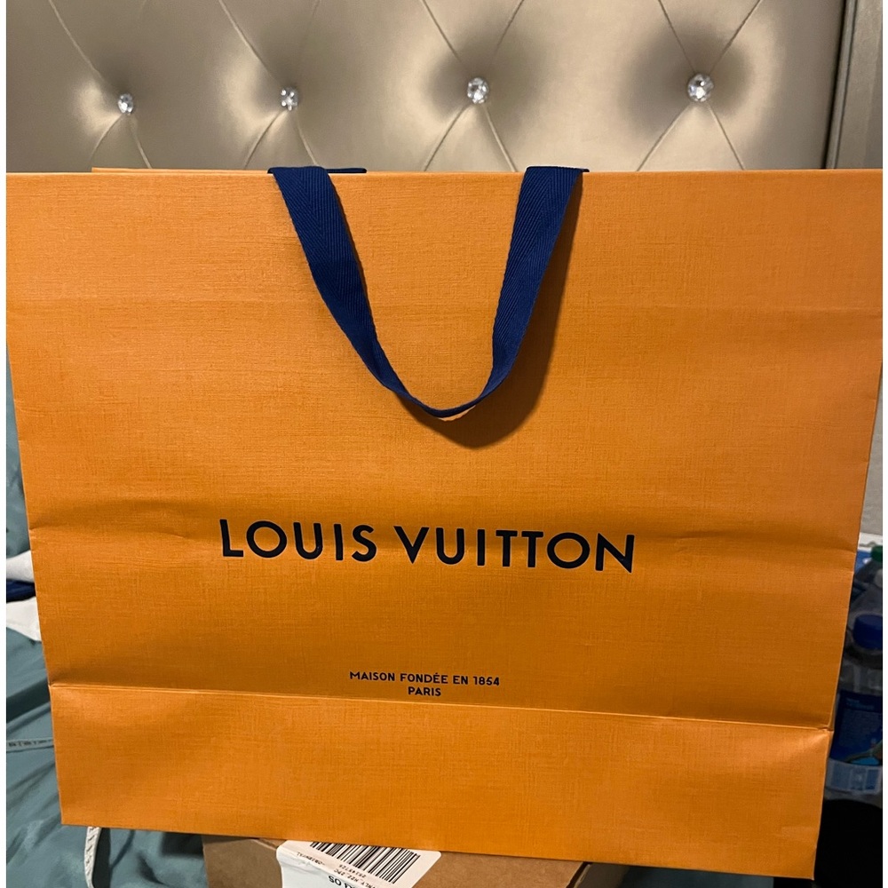 LV shopping bag